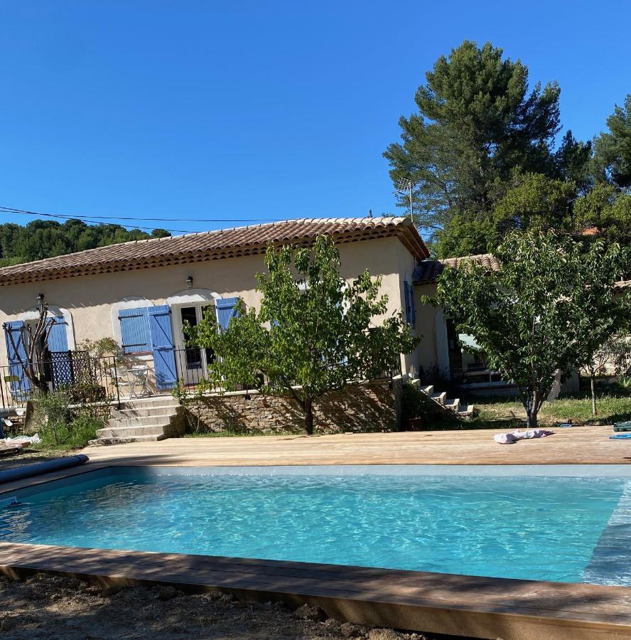 Les Manaux En Provence Roquevaire Exterior foto