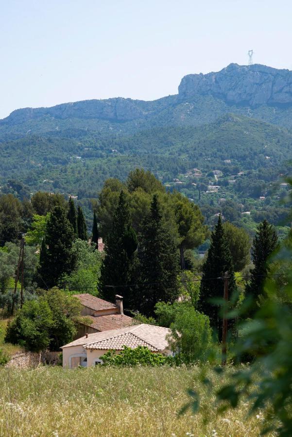 Les Manaux En Provence Roquevaire Exterior foto